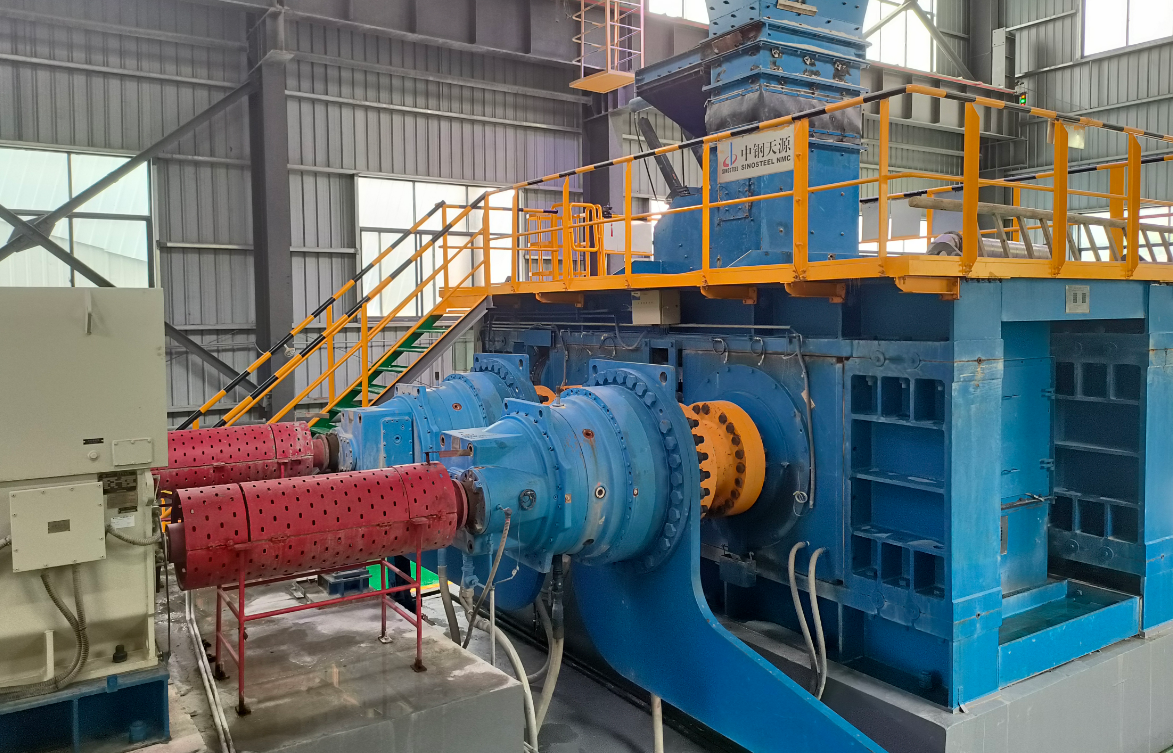 GM系列金属矿用高压辊磨机